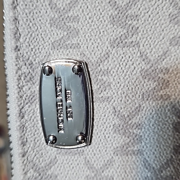 NWOT Michael kors Belt Wallet - Picture 3 of 8